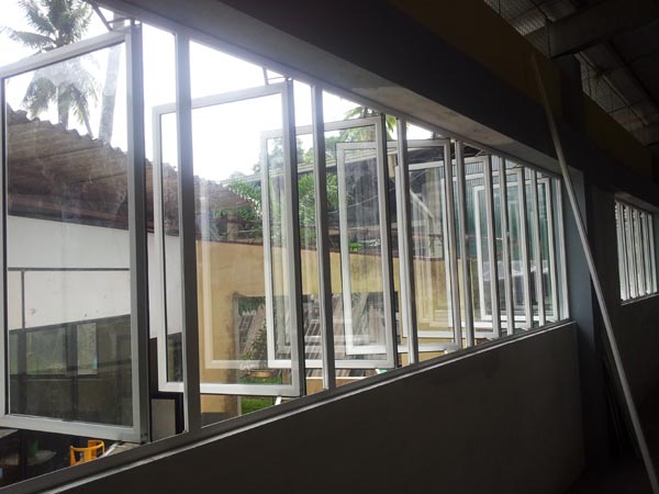 dinuka interiors, aluminum, glass, wood constructors, padukka colombo sri lanka